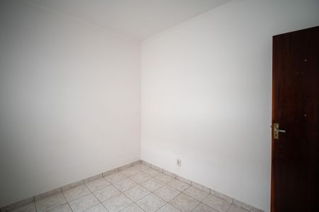 Casa à venda com 250m², 4 quartos e 3 vagas Casa à venda com 250m², 4 quartos e 3 vagasQuarto 2