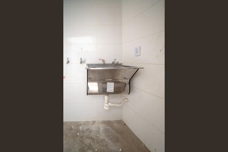 Casa à venda com 250m², 4 quartos e 3 vagas Casa à venda com 250m², 4 quartos e 3 vagasÁrea de serviço
