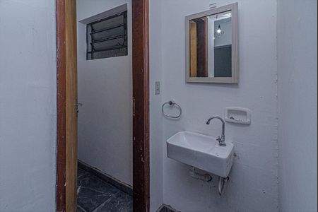 lavabo_1 de casa para alugar com 3 quartos, 250m² em Cursino, São Paulo