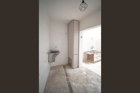 Casa à venda com 250m², 4 quartos e 3 vagas Casa à venda com 250m², 4 quartos e 3 vagasÁrea de serviço