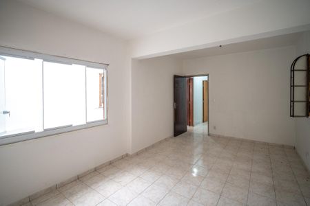 Casa à venda com 250m², 4 quartos e 3 vagas Casa à venda com 250m², 4 quartos e 3 vagasQuarto 32