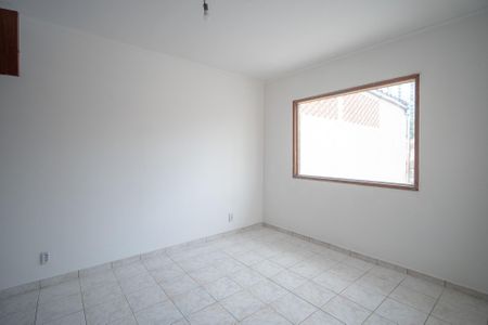 Casa à venda com 250m², 4 quartos e 3 vagas Casa à venda com 250m², 4 quartos e 3 vagasQuarto 1