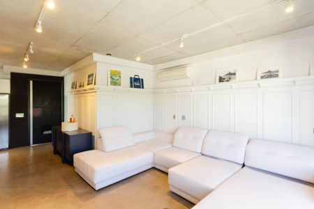 Apartamento à venda com 74m², 1 quarto e 1 vagaSala