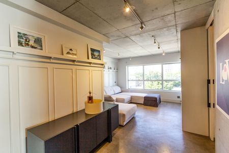 Sala de apartamento à venda com 1 quarto, 74m² em Vila Olímpia, São Paulo