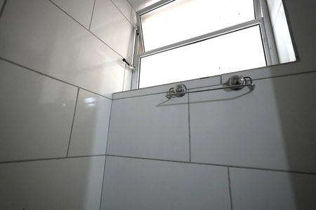 Casa para alugar com 65m², 2 quartos e sem vagaBanheiro