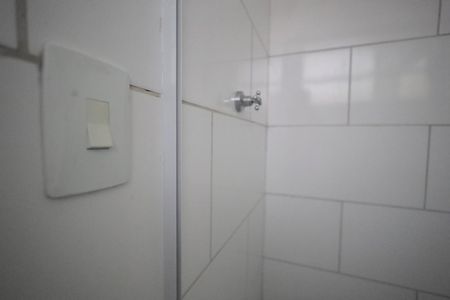 Casa para alugar com 65m², 2 quartos e sem vagaBanheiro