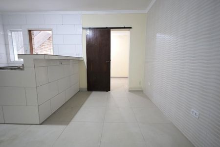 Sala de casa para alugar com 2 quartos, 65m² em Jardim Santo André, Santo André