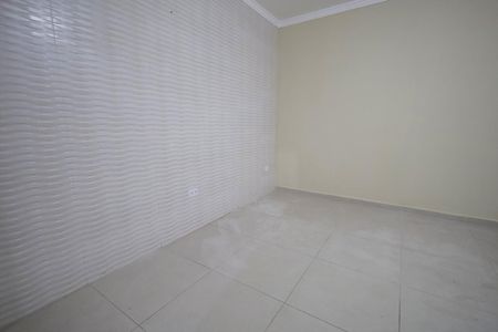 Sala de casa para alugar com 2 quartos, 65m² em Jardim Santo André, Santo André