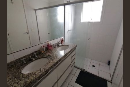 Apartamento à venda com 128m², 3 quartos e 3 vagasBanheiro
