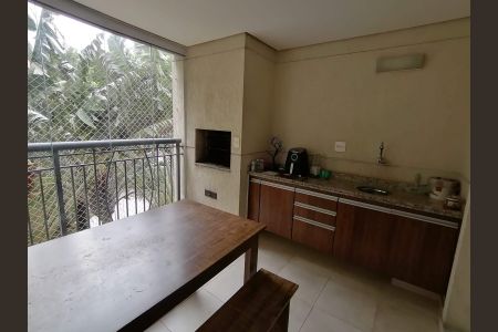 Apartamento à venda com 128m², 3 quartos e 3 vagasVaranda