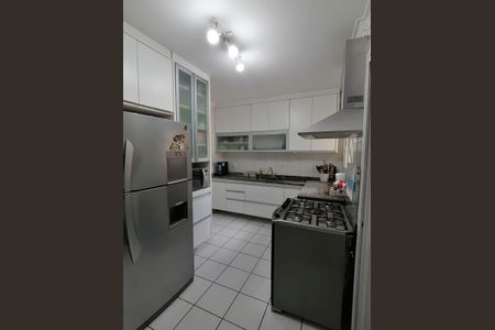 Apartamento à venda com 128m², 3 quartos e 3 vagasCozinha