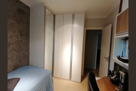 Apartamento à venda com 128m², 3 quartos e 3 vagasQuarto