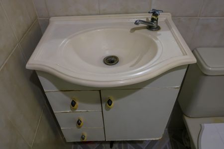 Apartamento para alugar com 59m², 2 quartos e sem vagaBanheiro