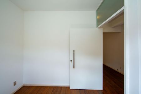 Apartamento à venda com 110m², 3 quartos e 1 vagaQUARTO1