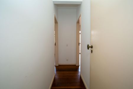 Apartamento à venda com 110m², 3 quartos e 1 vagaCORREDOR