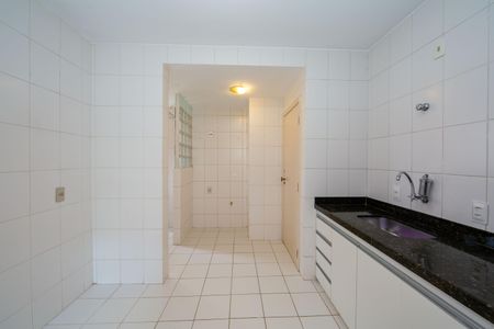 Apartamento à venda com 110m², 3 quartos e 1 vagaAREA DE SERVICO