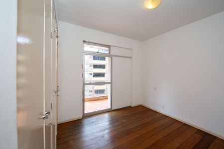 Apartamento à venda com 110m², 3 quartos e 1 vagaQUARTO3