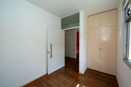 Apartamento à venda com 110m², 3 quartos e 1 vagaQUARTO1