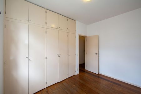 Apartamento à venda com 110m², 3 quartos e 1 vagaQUARTO2