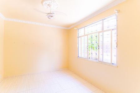 Sala de casa para alugar com 2 quartos, 100m² em Inhaúma, Rio de Janeiro