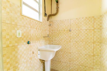 Casa para alugar com 100m², 2 quartos e sem vagaÁrea de Serviço