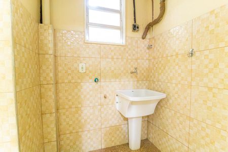 Casa para alugar com 100m², 2 quartos e sem vagaÁrea de Serviço