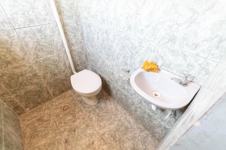 Casa para alugar com 45m², 1 quarto e sem vagaBanheiro