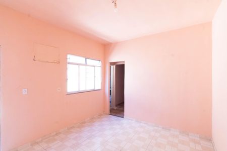 Sala de casa para alugar com 2 quartos, 40m² em Santíssimo, Rio de Janeiro