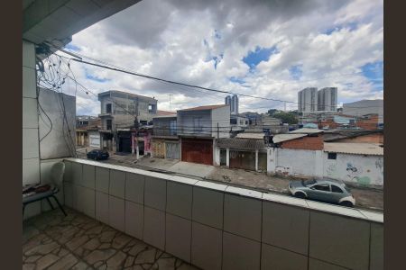Casa para alugar com 60m², 1 quarto e sem vagaVista