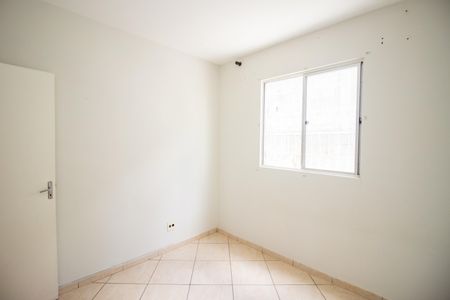 Quarto 2 de apartamento para alugar com 2 quartos, 47m² em Centro, Contagem