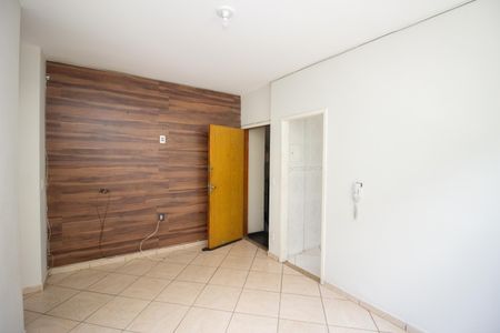 Sala de apartamento para alugar com 2 quartos, 47m² em Centro, Contagem