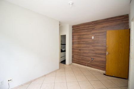 Sala de apartamento para alugar com 2 quartos, 47m² em Centro, Contagem