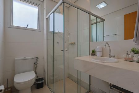 Apartamento à venda com 97m², 2 quartos e 2 vagasBanheiro da Suíte 1