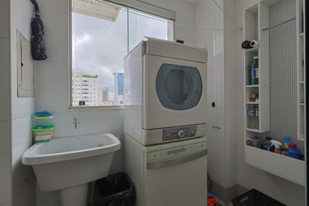 Apartamento à venda com 97m², 2 quartos e 2 vagasÁrea de Serviço