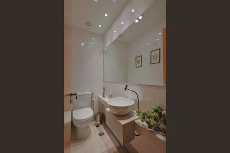 Apartamento à venda com 97m², 2 quartos e 2 vagasLavabo