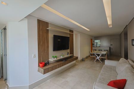 Apartamento à venda com 97m², 2 quartos e 2 vagasSala