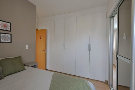 Apartamento à venda com 97m², 2 quartos e 2 vagasSuíte 1