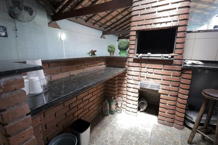 Apartamento à venda com 157m², 3 quartos e 2 vagasChurrasqueira