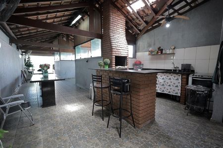 Apartamento à venda com 157m², 3 quartos e 2 vagasChurrasqueira