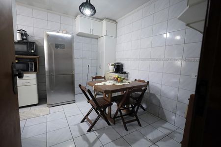 Cozinha de apartamento à venda com 3 quartos, 157m² em Parque das Nações, Santo André