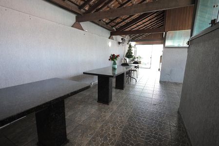 Apartamento à venda com 157m², 3 quartos e 2 vagasCobertura