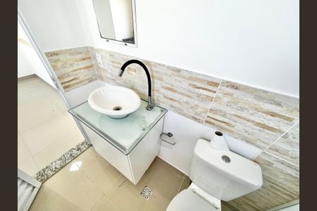 Casa para alugar com 25m², 1 quarto e sem vaga Casa para alugar com 25m², 1 quarto e sem vagaBanheiro