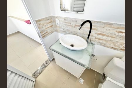 Casa para alugar com 25m², 1 quarto e sem vaga Casa para alugar com 25m², 1 quarto e sem vagaBanheiro