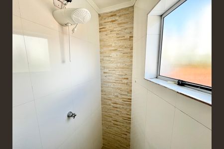 Casa para alugar com 25m², 1 quarto e sem vaga Casa para alugar com 25m², 1 quarto e sem vagaBanheiro