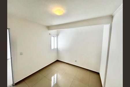 Casa para alugar com 25m², 1 quarto e sem vaga Casa para alugar com 25m², 1 quarto e sem vagaQuarto