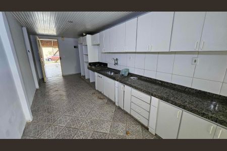 Casa para alugar com 200m², 3 quartos e 3 vagasCozinha