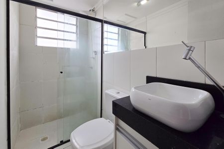 Apartamento para alugar com 48m², 2 quartos e 1 vagaBanheiro Social