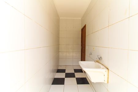 Casa para alugar com 90m², 2 quartos e 2 vagasÁrea de Serviço