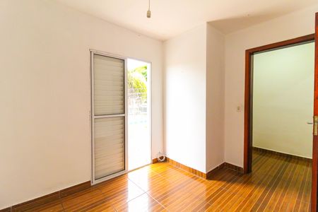 Casa para alugar com 90m², 2 quartos e 2 vagasQuarto 2