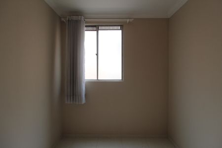 Quarto 1 de apartamento para alugar com 2 quartos, 45m² em Itapoã, Belo Horizonte